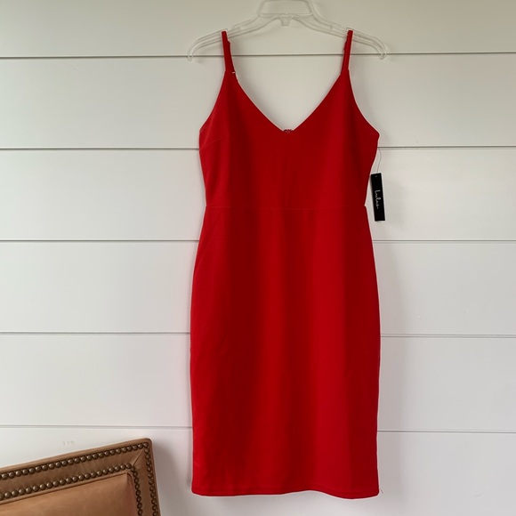 Lulu’s Stunning Red Dress - Picture 2 of 6